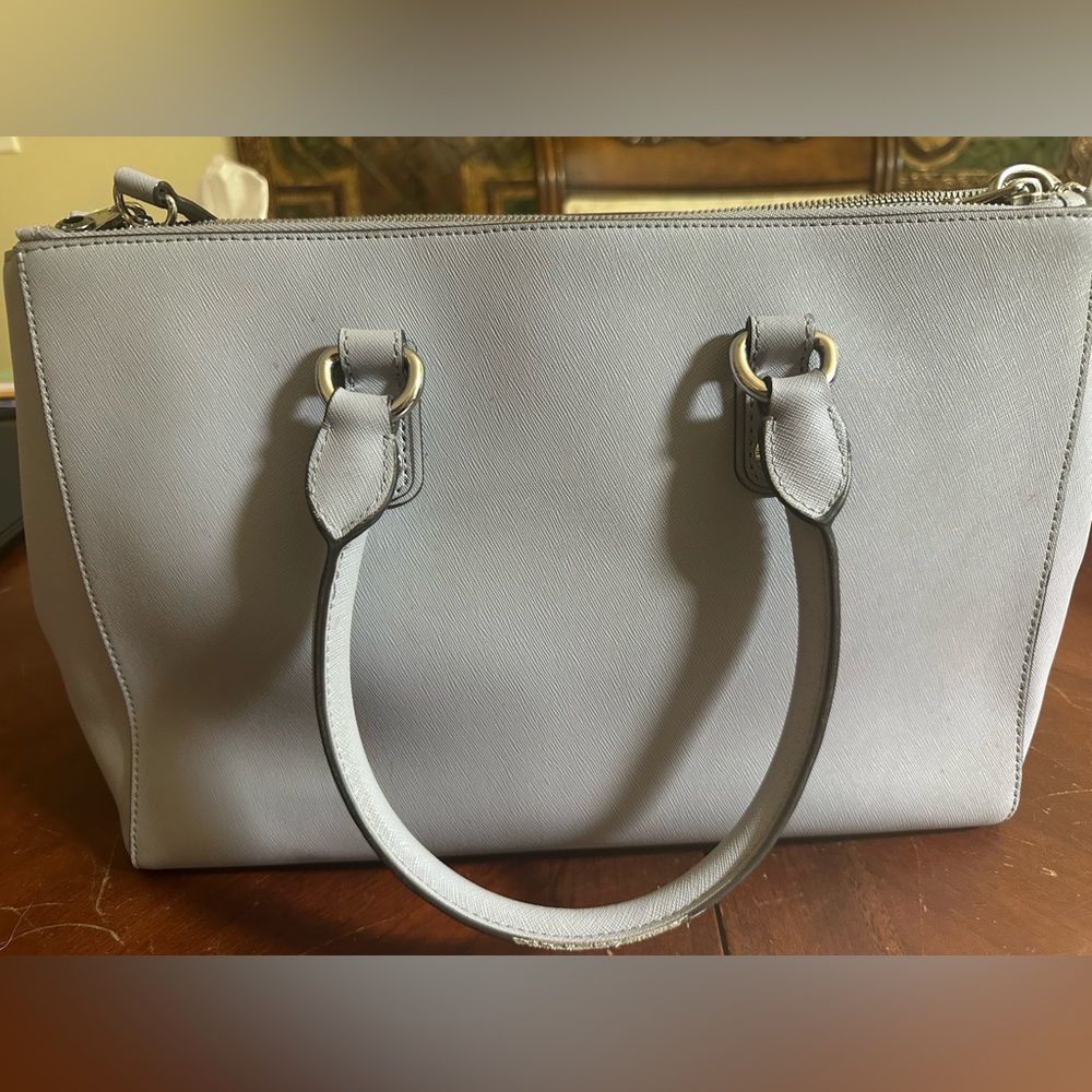 Henry Bendel Lavender Purse with long strap and dust cover - Picture 3 of 12